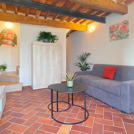 Viaggiare Smart Wi-Fi, Tv Hd, Spazio Di Lavoro, Parcheggio Gratuito Nella Struttura, Capannori Kültér fotó